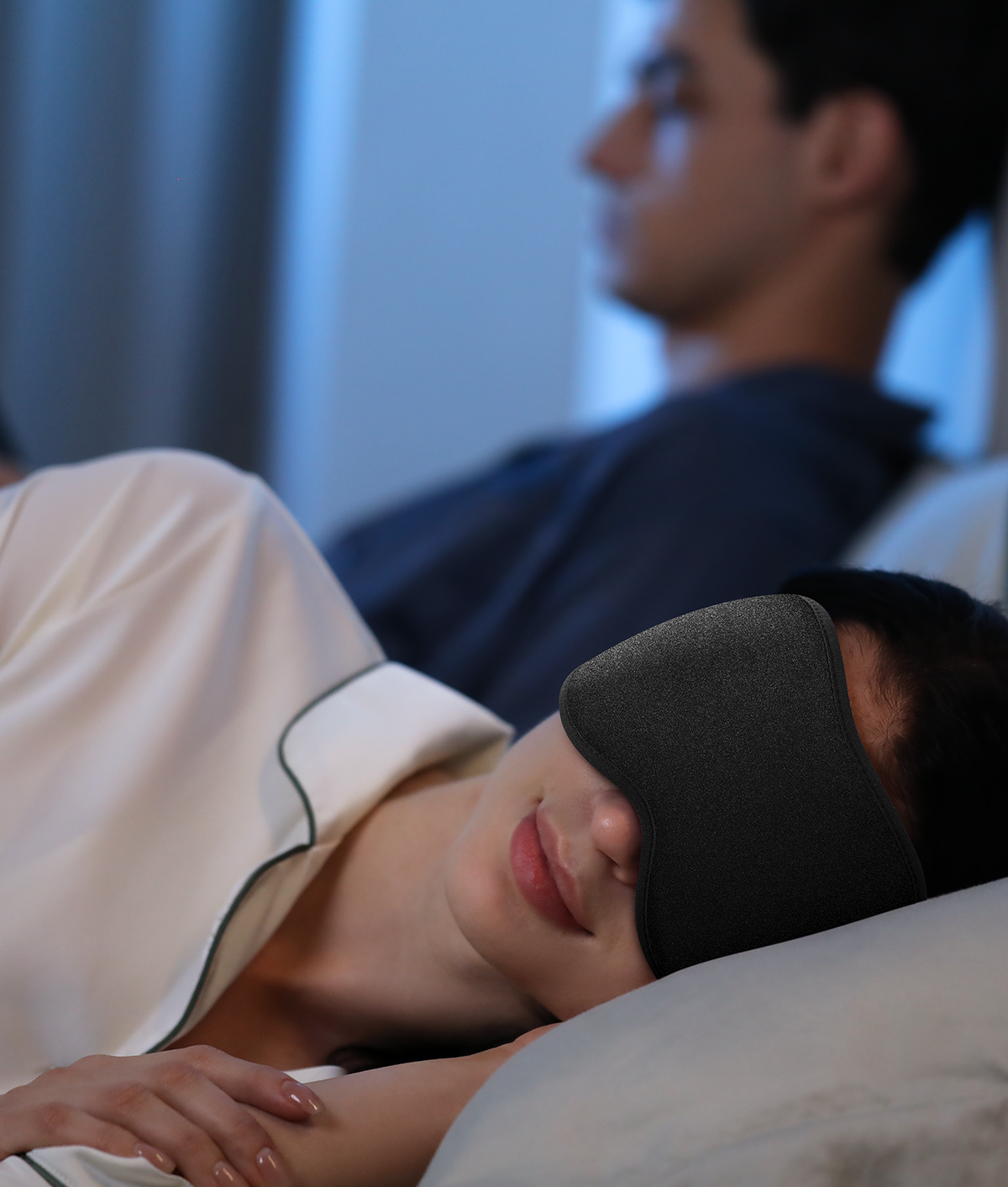 Comvin 3D Sleep Mask for Women Men, Memory Foam Eye Masks for Sleeping Blackout, Black